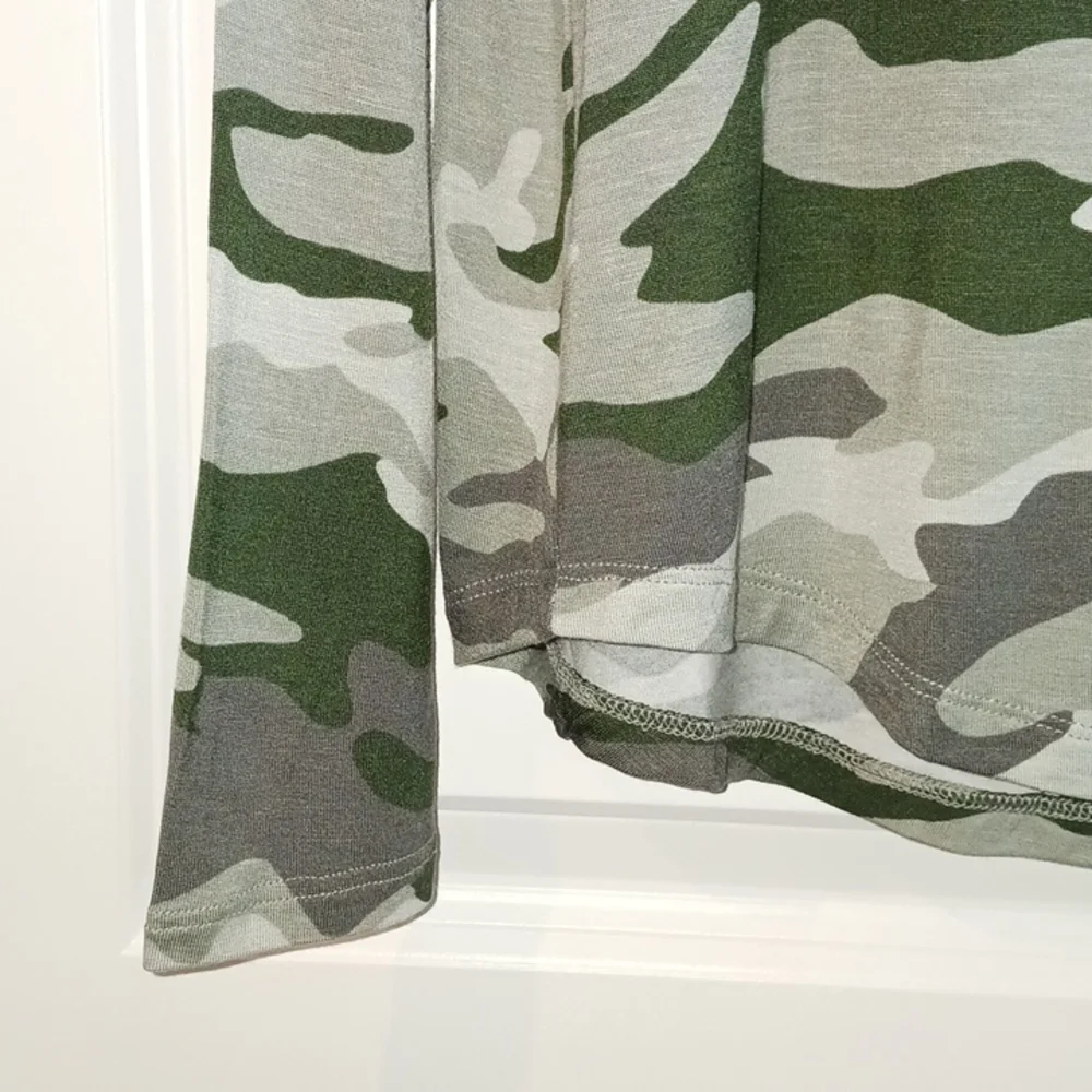 NWT Aeropostale - Long Sleeve Seriously Soft Camo Crew Tee! - Picture 3 of 11